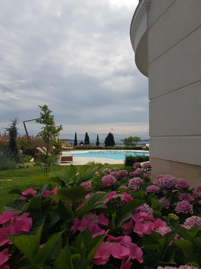 Sea Garden Delux Appartement Chernomorets Buitenkant foto