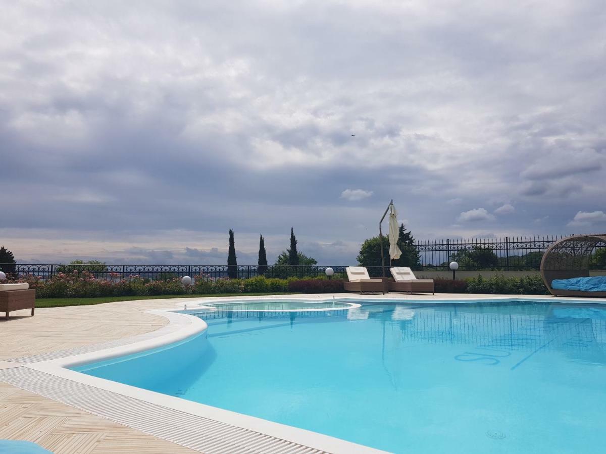 Sea Garden Delux Appartement Chernomorets Buitenkant foto